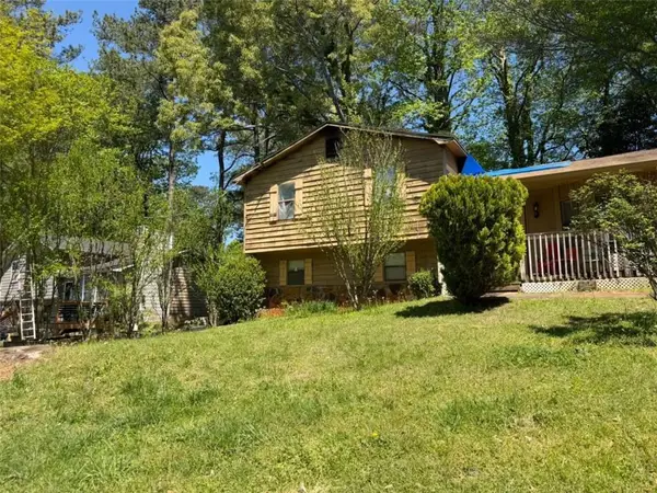 773 Sheppard Cove, Stone Mountain, GA 30083