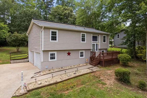 7270 Valley Drive, Winston, GA 30187