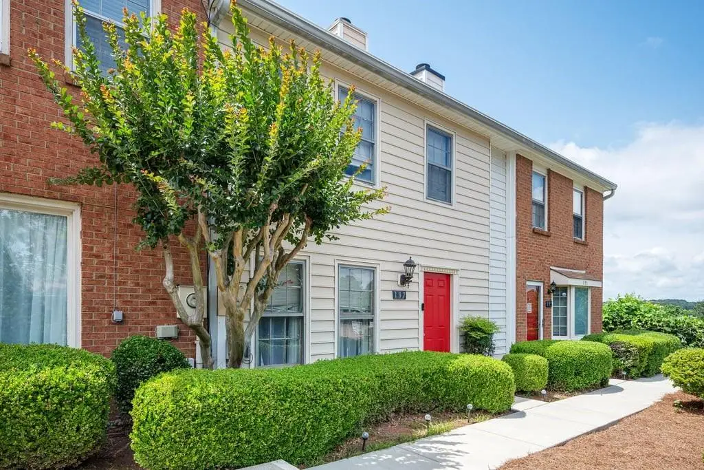 197 High Creek Drive, Roswell, GA 30076 - #1