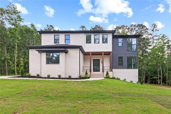 7066 Bells Way, Fairburn, GA 30213
