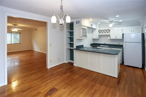 115 Biscayne Drive Nw #A9, Atlanta, GA 30309