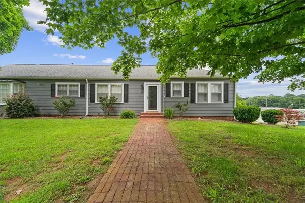 16 Bittings Avenue, Summerville, GA 30747