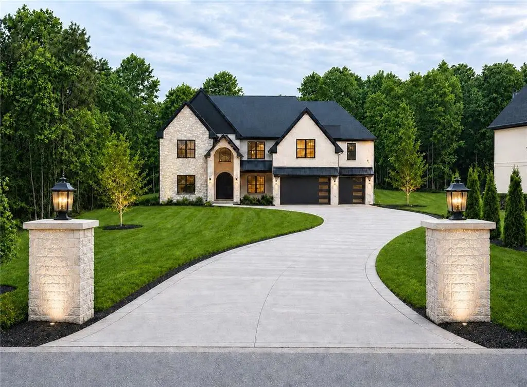 3275 Smithtown Road, Suwanee, GA 30024 - #1