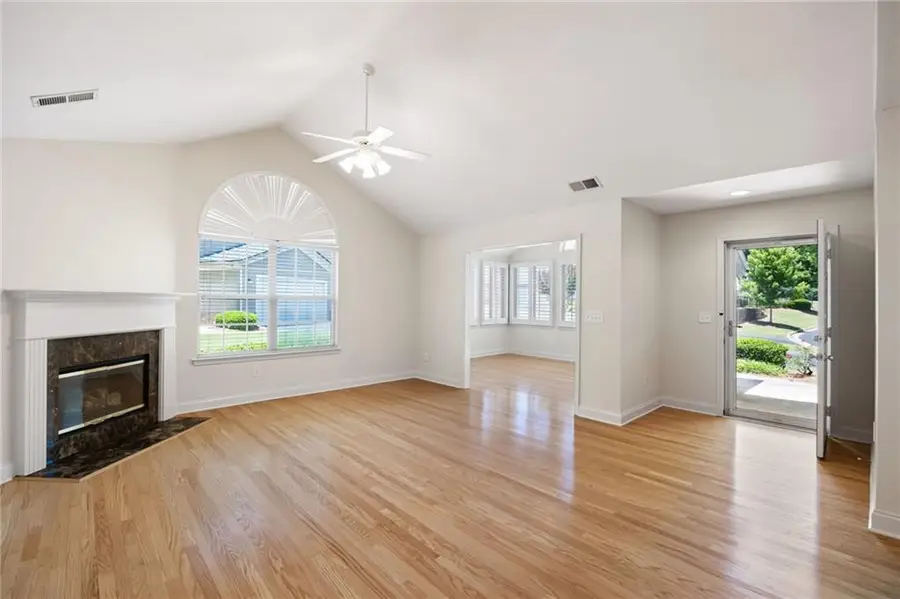 5276 Stone Village Circle Nw #8, Kennesaw, GA 30152 - #2