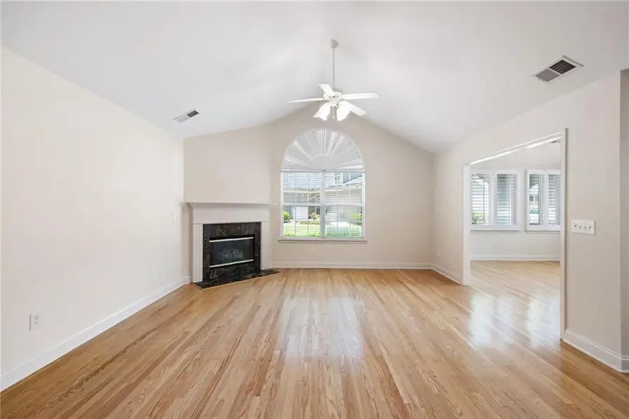 5276 Stone Village Circle Nw #8, Kennesaw, GA 30152 - #3