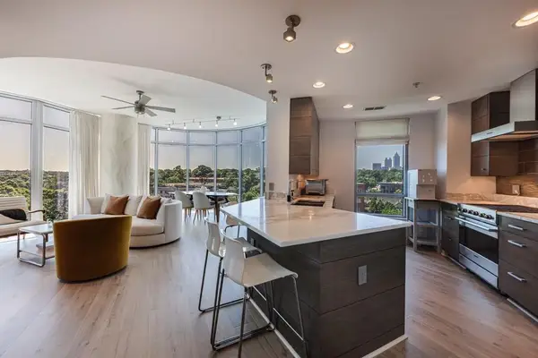 222 12th Street Ne #806, Atlanta, GA 30309