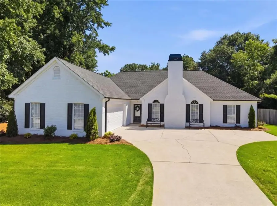 1921 E Bay Street E, Hoschton, GA 30548 - #3