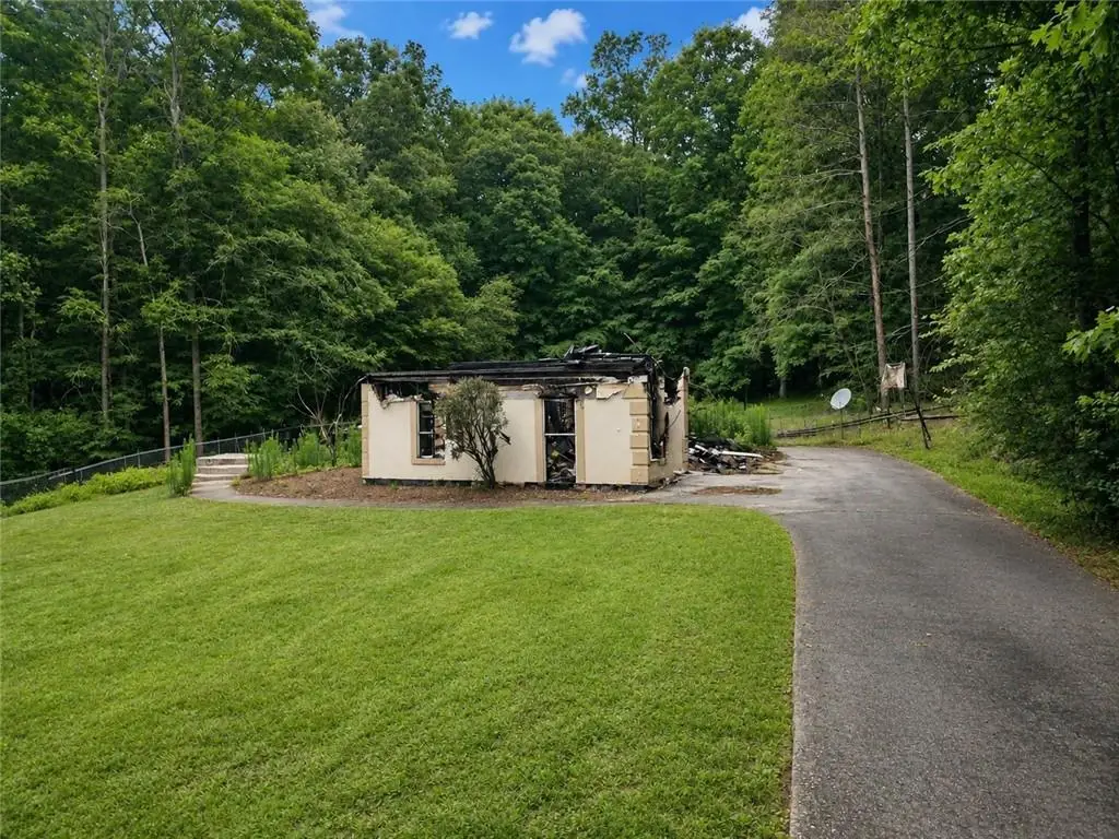 195 Old Fairburn Close Sw, Atlanta, GA 30331 - #1