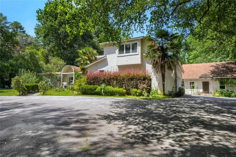 2742 Cliffview Drive Sw, Lilburn, GA 30047 - #2
