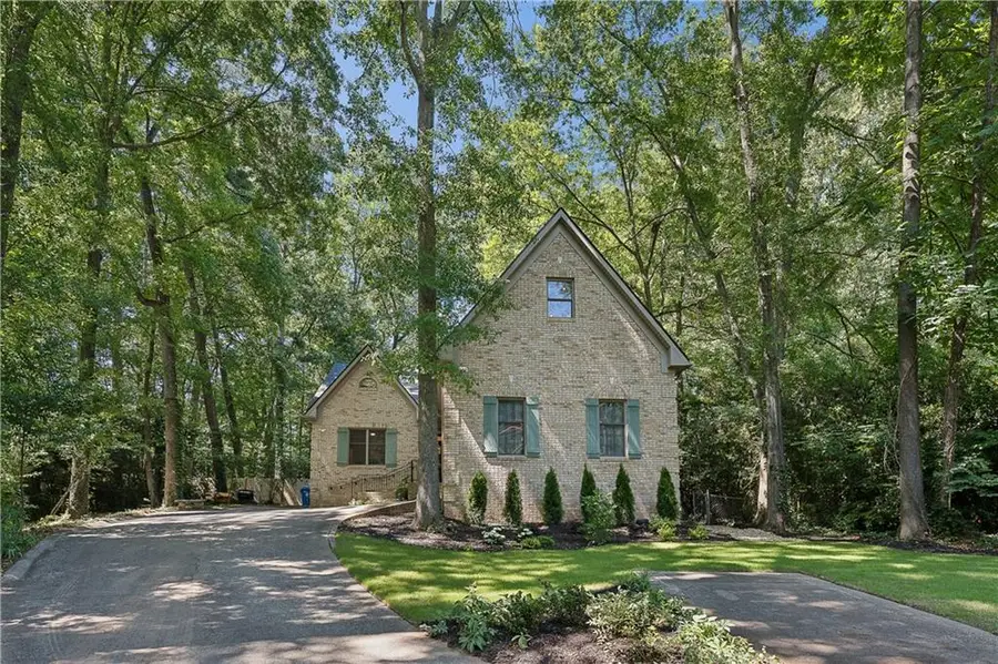 2094 Azalea Circle, Decatur, GA 30033 - #2