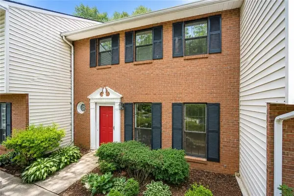 3190 Cape Circle, Alpharetta, GA 30009