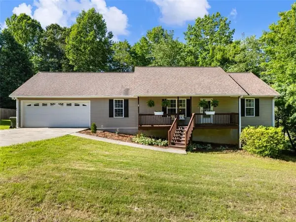 50 Kensington Drive, Cleveland, GA 30528