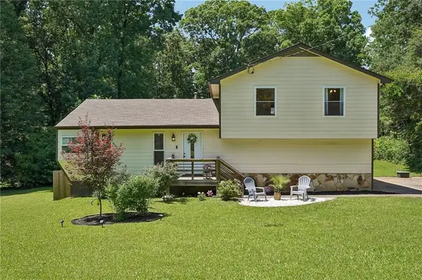 3211 Oakbrook Lane, Clarkston, GA 30021