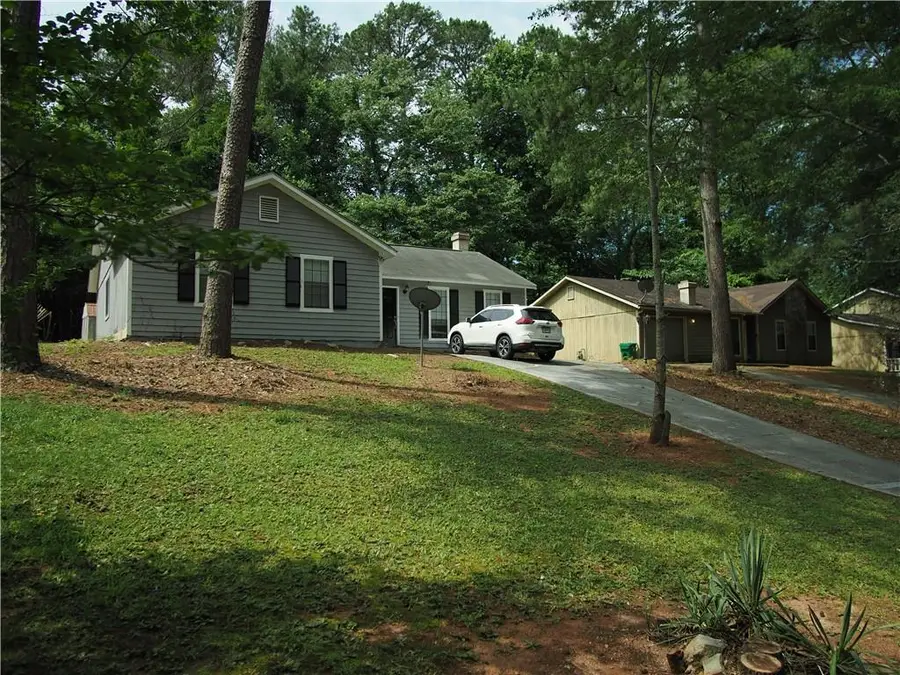 5139 Galbraith Circle, Stone Mountain, GA 30088 - #2