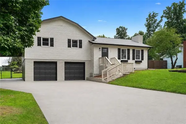 105 Trickum Hills Drive, Woodstock, GA 30188