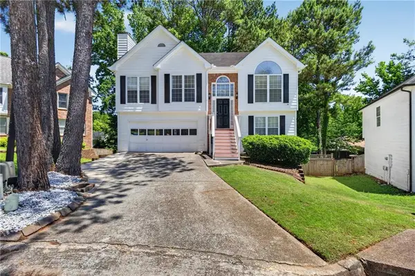 340 Fountainmist Trail, Lawrenceville, GA 30043