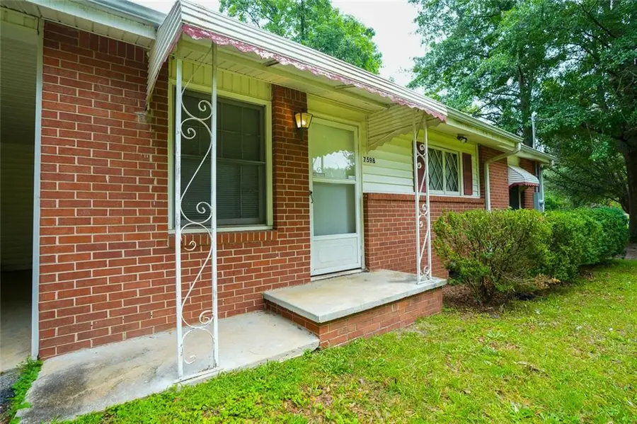 7598 Connell Drive, Jonesboro, GA 30236 - #2