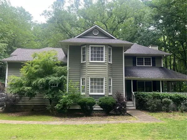 105 Flat Creek Court, Fayetteville, GA 30214