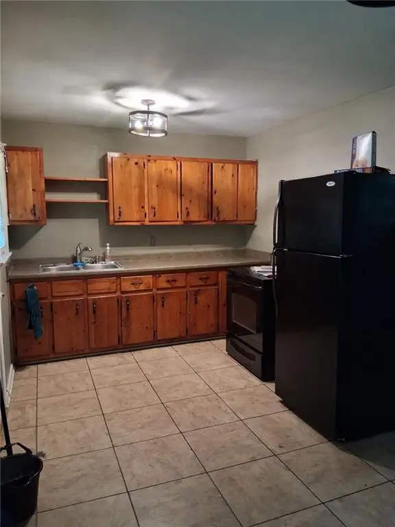 633 Currie Dr, Forest Park, GA 30297 - #3