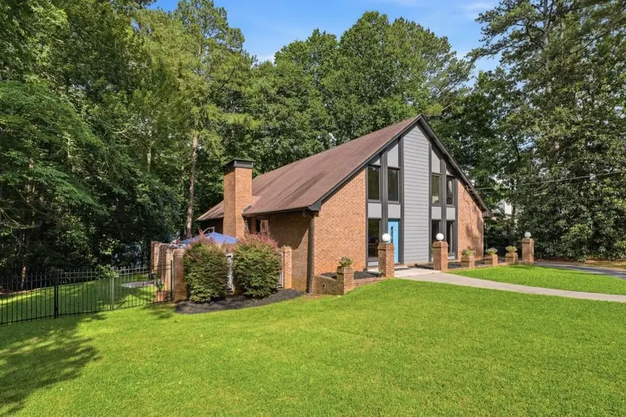 1605 Saint Tropez Way, Atlanta, GA 30350 - #2