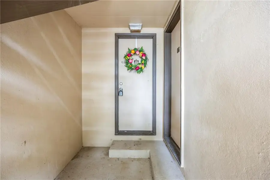 346 Carpenter Drive #18, Atlanta, GA 30328 - #2