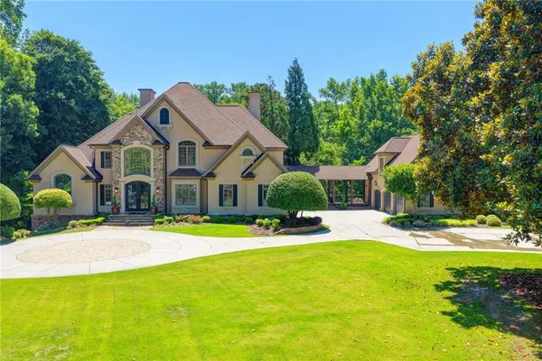 1390 Hillside Drive, Grayson, GA 30017