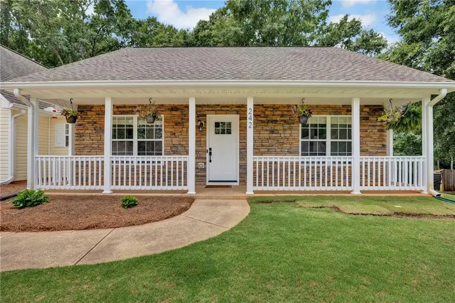 242 Richmond Drive, Social Circle, GA 30025 - #3