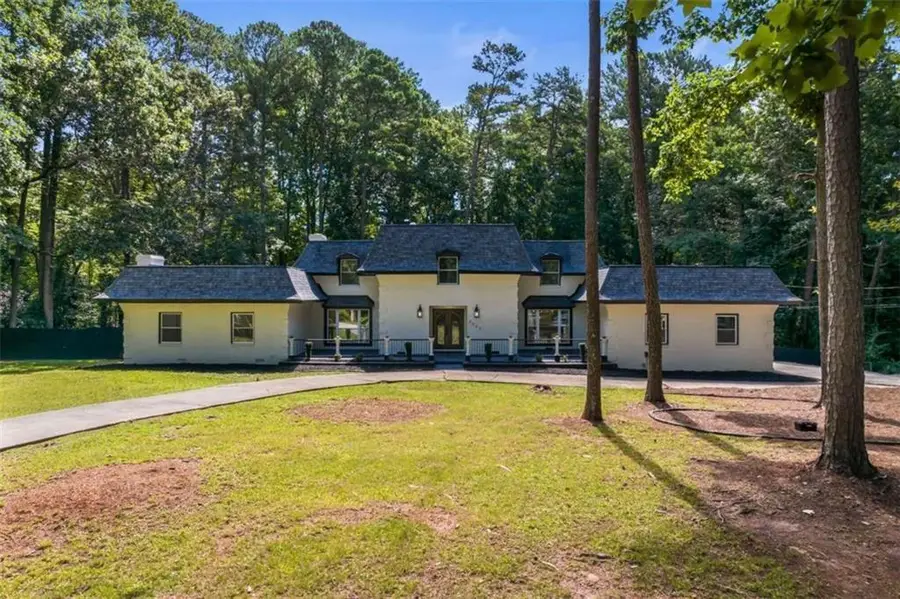 2023 Stoneleigh Drive, Stone Mountain, GA 30087 - #2