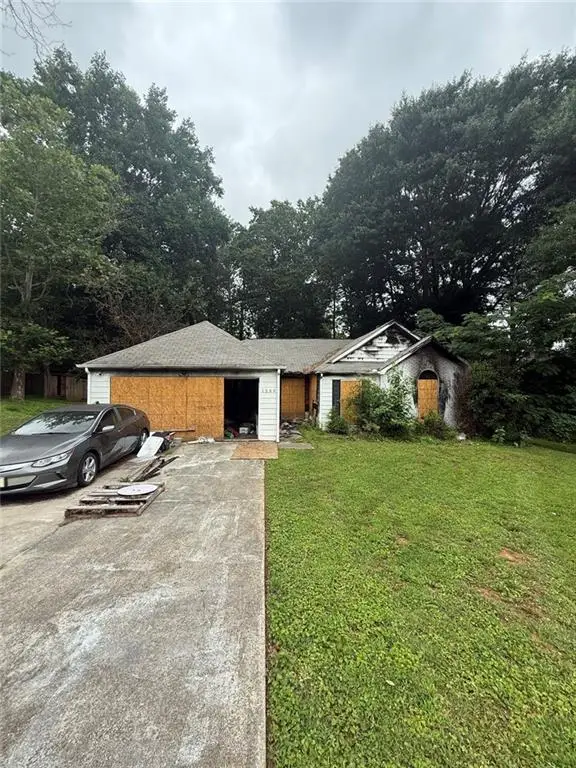 1544 Canberra Drive, Stone Mountain, GA 30088 - #2