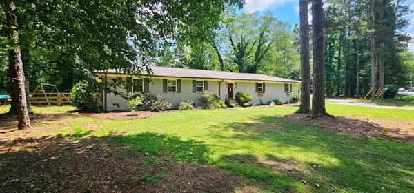 1581 Lost Mountain Road, Powder Springs, GA 30127