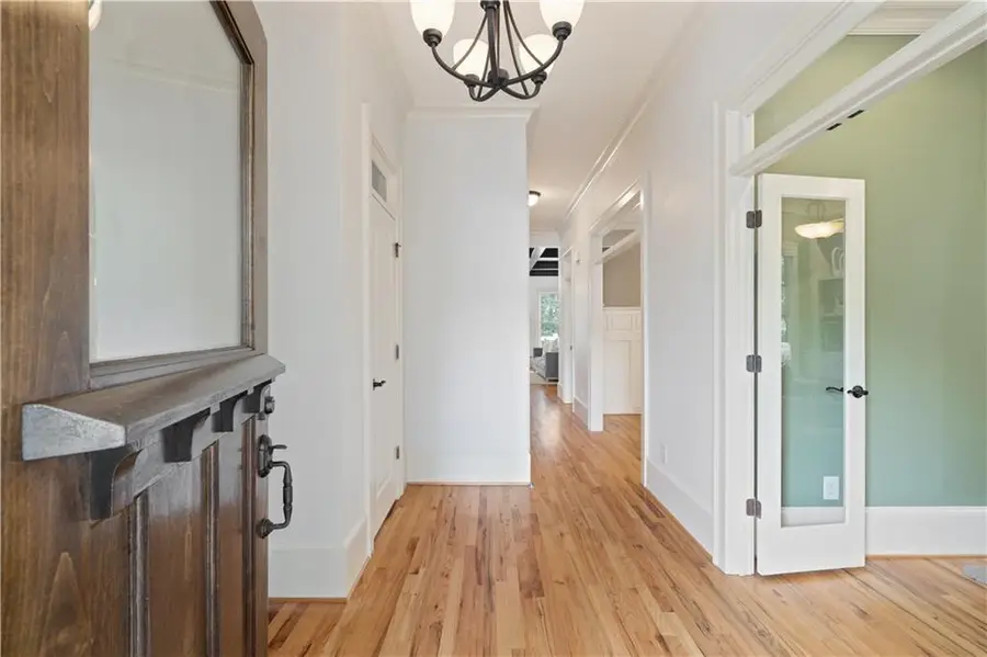 1096 Victoria Street Ne, Atlanta, GA 30319 - #3