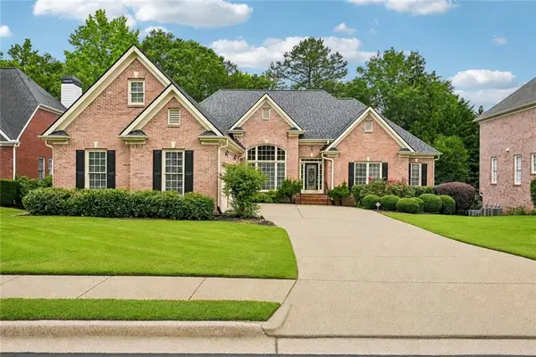 3923 Springtree Lane, Hoschton, GA 30548