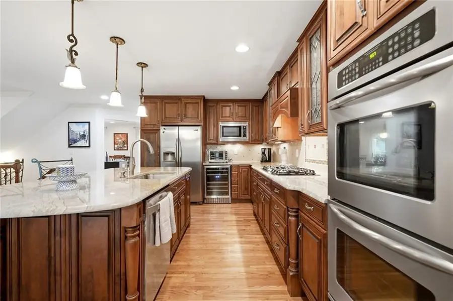 1076 Coronation Drive, Dunwoody, GA 30338 - #3