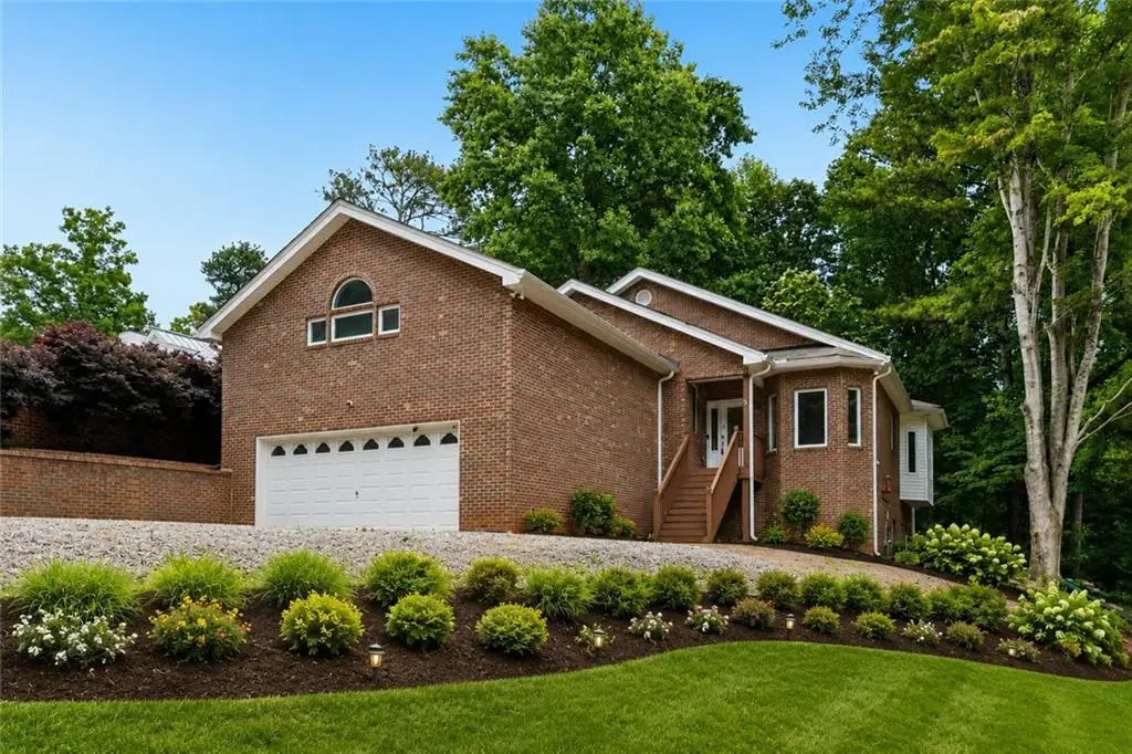 6137 White Oak Drive, Flowery Branch, GA 30542 - #1