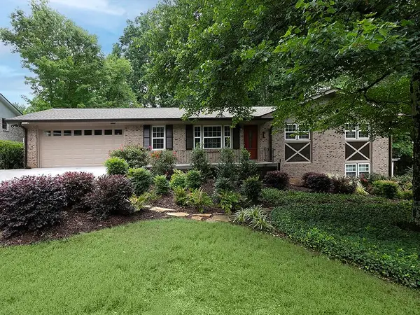 226 King David Drive Sw, Lilburn, GA 30047