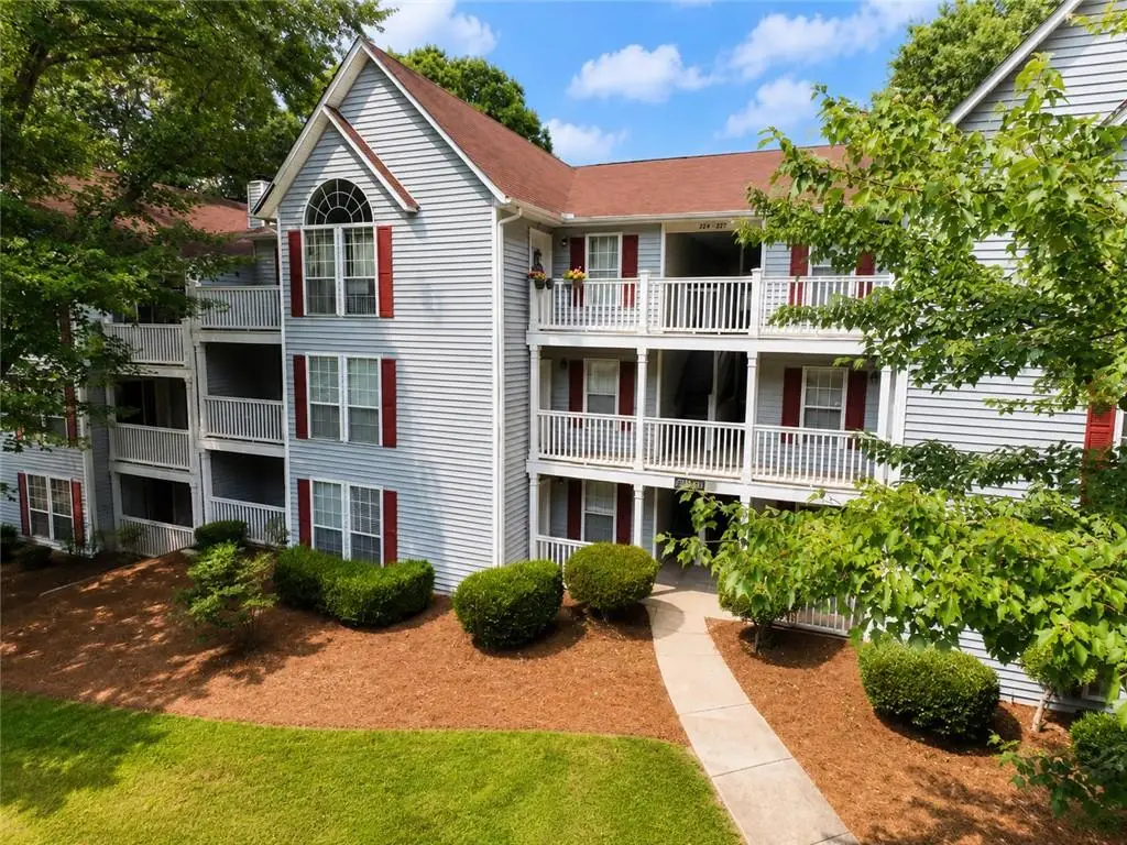 233 Cobblestone Trail, Avondale Estates, GA 30002 - #1