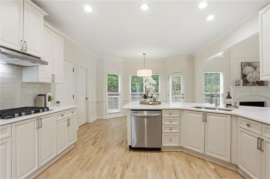 303 River Laurel Way N, Woodstock, GA 30188 - #2