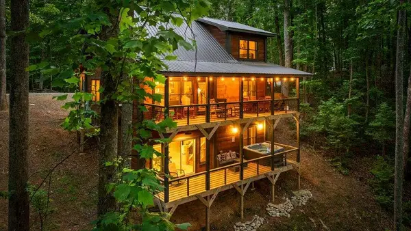 391 Little Bushy Head Road, Blue Ridge, GA 30513