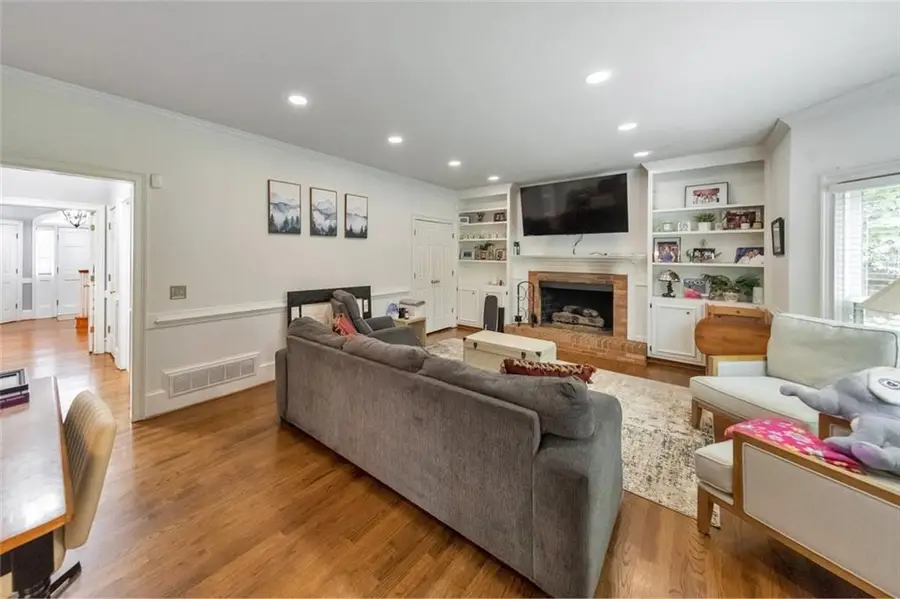 573 N Palisades Circle Se, Marietta, GA 30067 - #2
