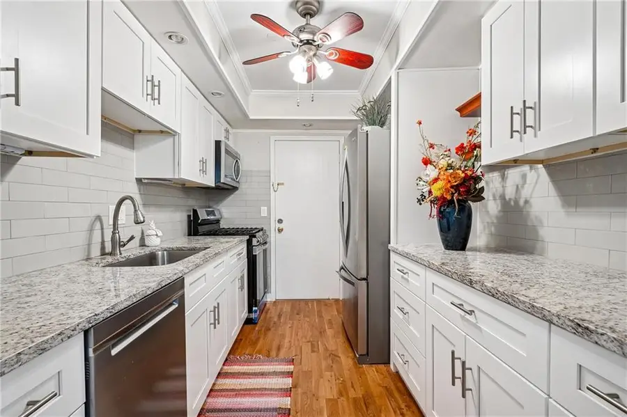 6851 Roswell Road #F32, Sandy Springs, GA 30328 - #3