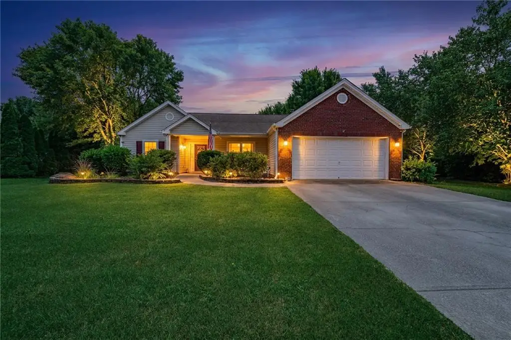 33 Glenabbey Drive, Cartersville, GA 30120 - #1