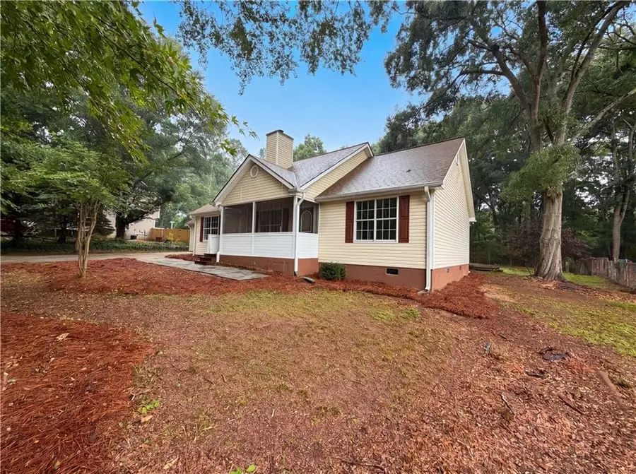 160 Regency Drive, Bethlehem, GA 30620 - #2