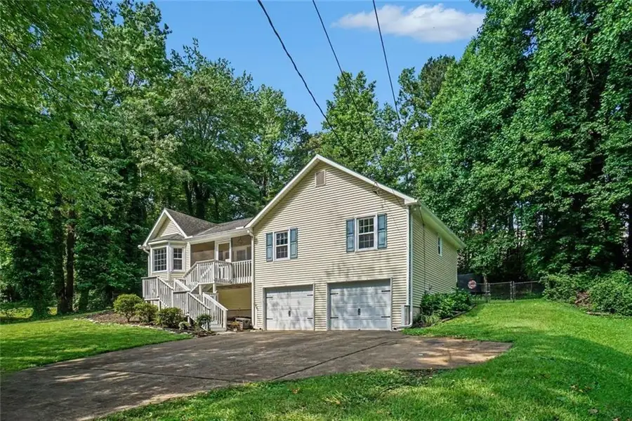 331 Creekbend Drive, Woodstock, GA 30188 - #3