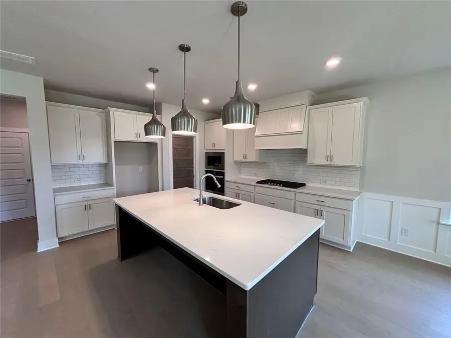 8315 Creekside Overlook Drive, Gainesville, GA 30506 - #2