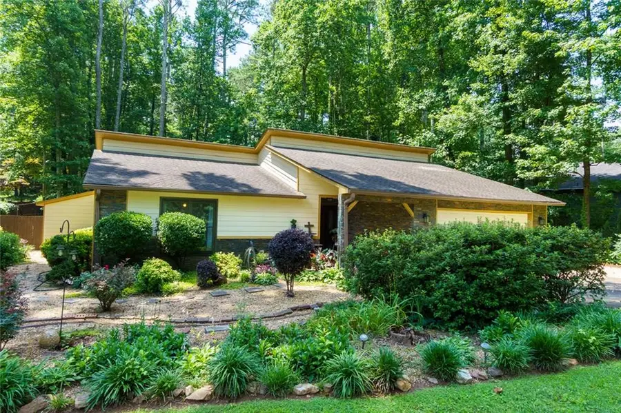 1211 Wade Green Circle Nw, Acworth, GA 30102 - #2