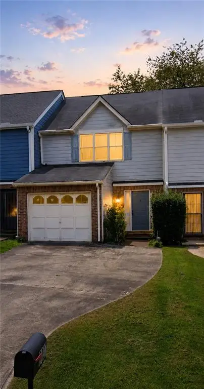 8007 Woodlake Drive, Riverdale, GA 30274 - #1