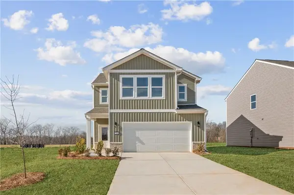 404 Bluegrass Lane, Rockmart, GA 30153
