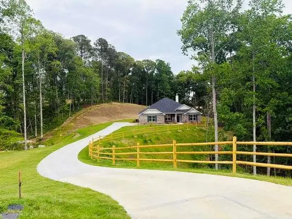 5372 Tuscany Drive, Douglasville, GA 30135