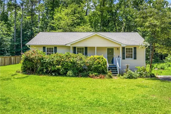 864 Whitehall Drive, Lawrenceville, GA 30043