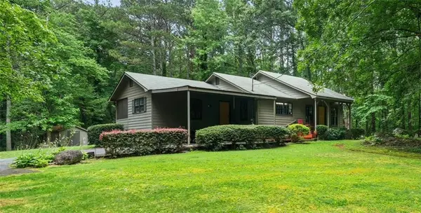 84A Wilderness Camp Road Se, White, GA 30184